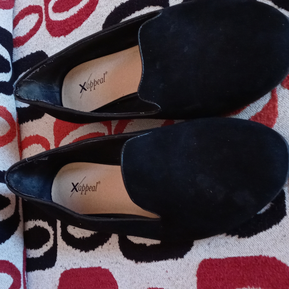 Xappeal black suede flat shoe size 10